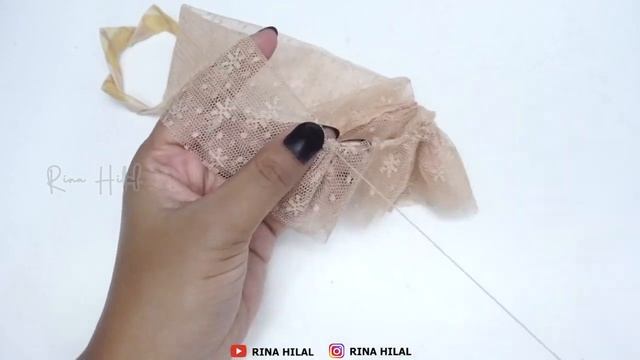 MEMBUAT BANDANA BAYI MAHKOTA смотреть онлайн