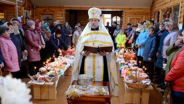 Освящение пасхальной снеди в Хиславичах смотреть онлайн
