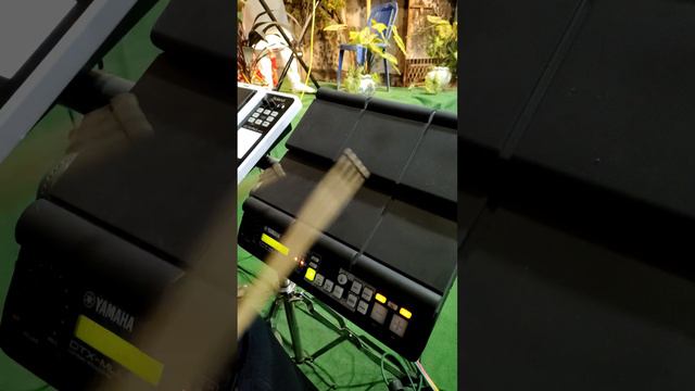 small bit on yamaha dtx multi 12 pad смотреть онлайн