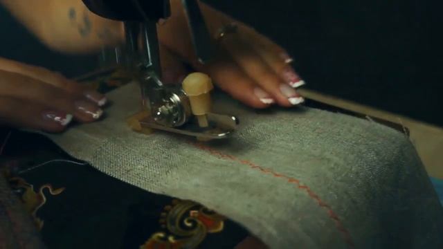 Приставка (лапка) зигзаг для швейных машин Зингер | Zigzag stitch tool for treadle sewing machine смотреть онлайн
