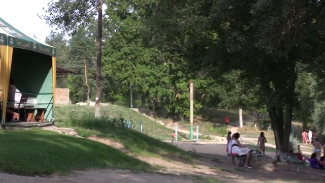 На пляже Новопсков смотреть онлайн