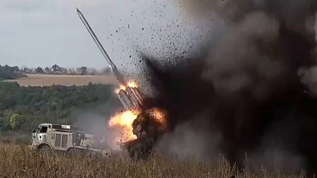 Решающий сирена! Не останется мужского населения смотреть онлайн