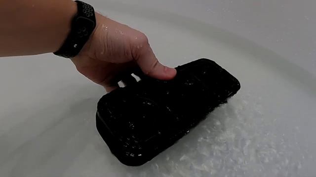 Tronsmart Element Force водные процедуры