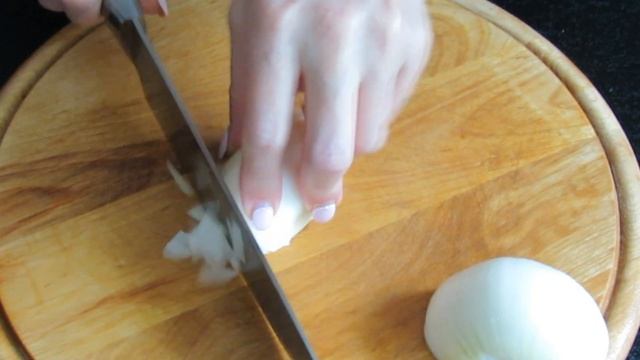 Пора весенних салатов. Яичный салат с огурцом и кукурузой. Рецепты Алины. смотреть онлайн