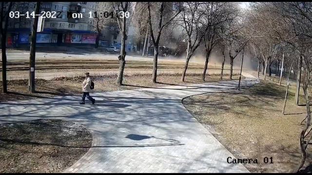 В Киеве РАКЕТА попала на улицу одного из центральных районов - Куренёвка, ВИДЕО! смотреть онлайн