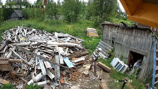 Соседка ворует дрова у соседа) смотреть онлайн