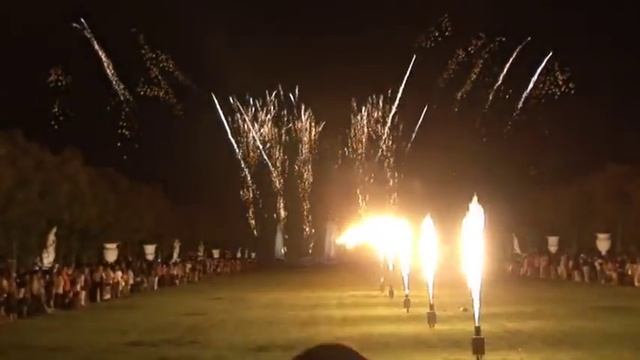 Les Grandes Eaux Nocturnes du Château de Versailles смотреть онлайн
