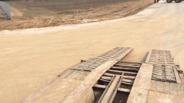 Работа на тралле,перевозка катка Вольво смотреть онлайн