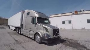 Дальнобой по США Америка. Небольшой ремонт VOLVO 670 and 780