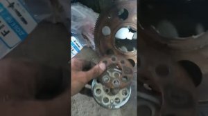 Тойота Рав 4 сильный стук