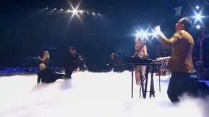 🎼Samantha Fox  -  Hot Stuff