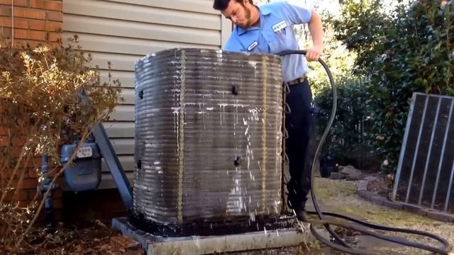 HVAC Service: How to Clean a Trane Air Conditioner Spine Fin Coil. смотреть онлайн