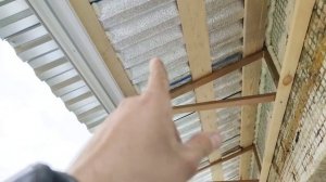 Холодное остекление и крыша на балкон последнего 5 этажа. Ремон крыши.Установка остекления в Москве