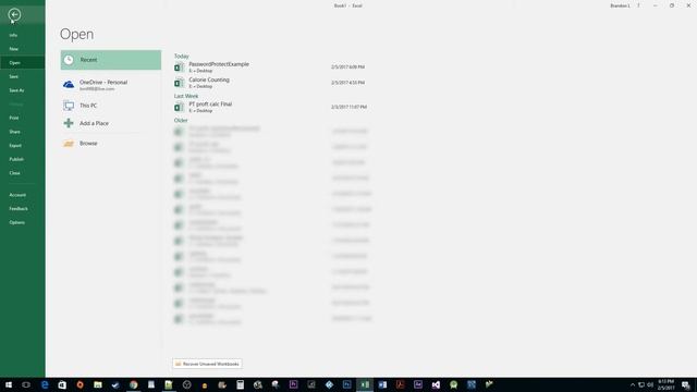 Excel 2016 : How to Add and Remove A Password to Protect Files смотреть онлайн