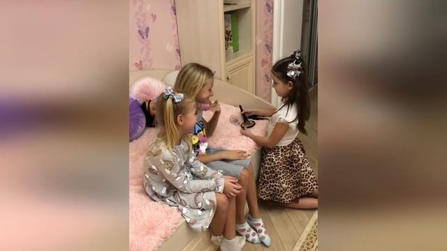 Пижамная вечеринка с подружками смотреть онлайн