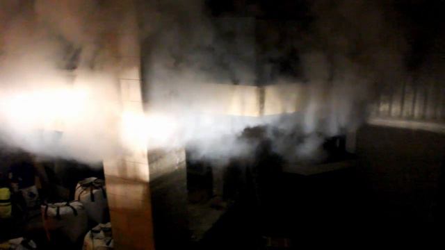 В дом попала молния, произошло возгорание. смотреть онлайн