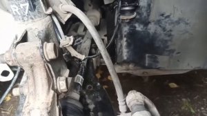 Замена шаровых опор, рычагов подвески подрамника Nissan Tiida