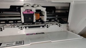 HP DeskJet 2330 HP DeskJet 2300 series error can't print copy scan black ink cartridge error