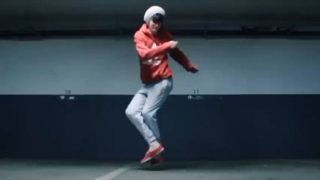 BASEMENT JAM: Adidas смотреть онлайн