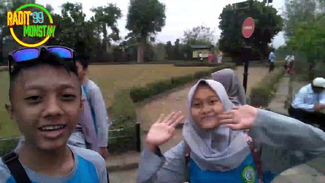 Borobudur is Java middle •|• vlog смотреть онлайн