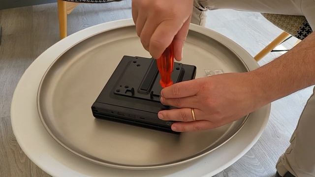 Unboxing & Assembly HP Bracket B300 смотреть онлайн