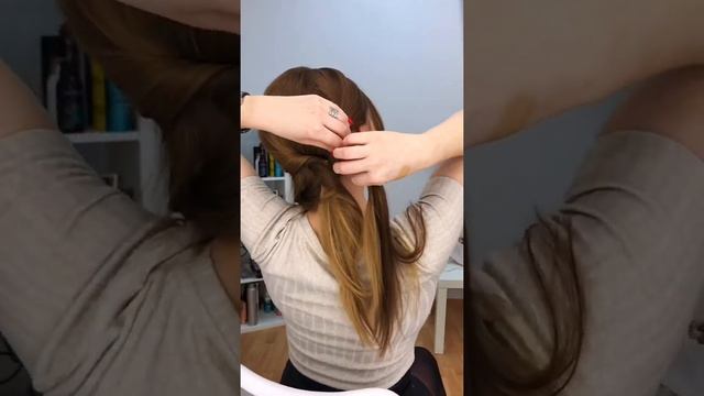 ПРИЧЕСКА БЫСТРАЯ ЭФФЕКТНАЯ низкий Пучок простые прически плетение смотреть онлайн