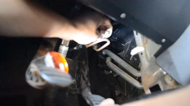 Неисправность Стоп Сигнала на Рено Логан. Замена '