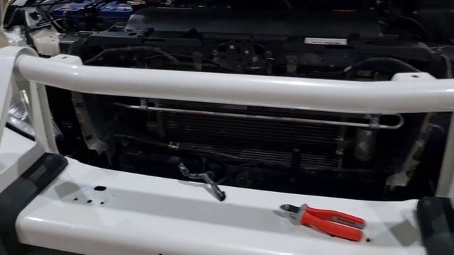 Part 6 of the Nissan Patrol Y62 chrome delete with Plasti Dip смотреть онлайн