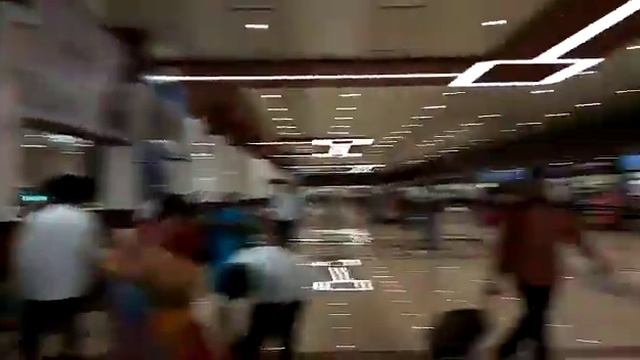 Airport Kochi in Kerala смотреть онлайн