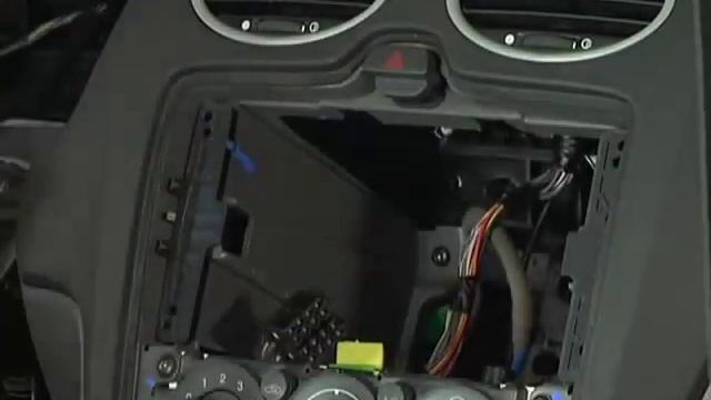 How to Remove Instrument Panel on Ford Focus II смотреть онлайн