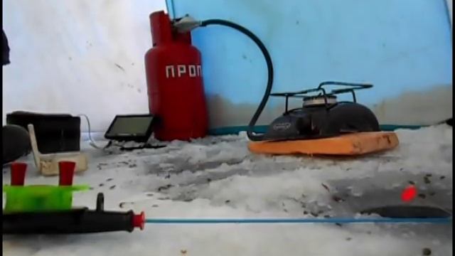 За сигом по первому льду (озеро Первое, декабрь 2019) смотреть онлайн