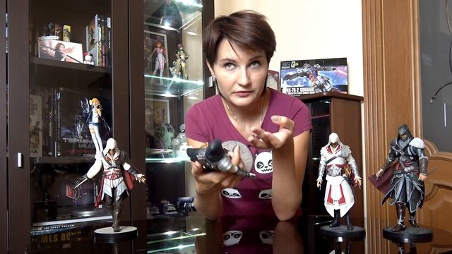 Обзор набора фигурок Эцио Аудиторе от Ubi Collectibles смотреть онлайн