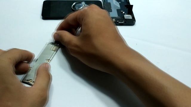 Cara mengganti kamera belakang iPhone 5 смотреть онлайн