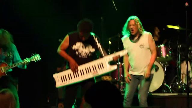 DOUBLE VISION PROMO смотреть онлайн