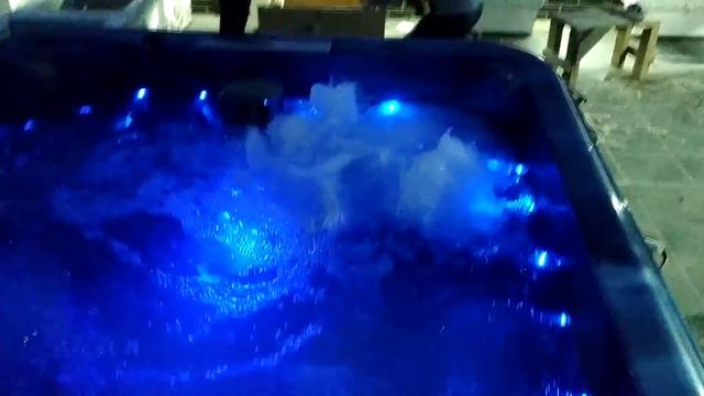 Джакузи на крыше - SPA Comfort Expert смотреть онлайн