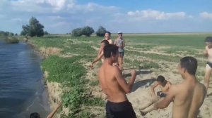 Кигач прыжки в воду.