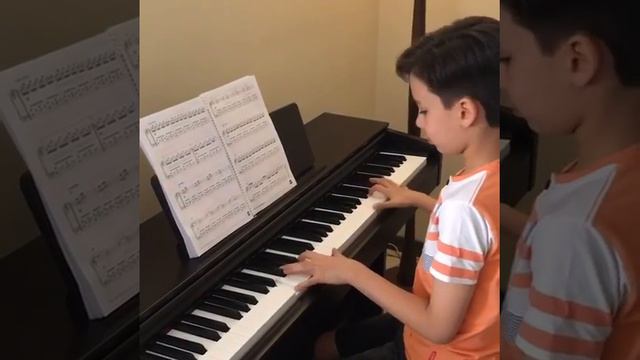 Parsa Rabeti - Piano Performance (Music: Amelie Poulain, Composer: Y.Tiersen) смотреть онлайн