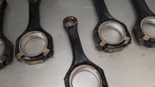 Правильное расчесывание волос для здоровья кожи головы