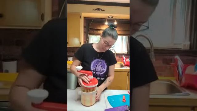 What's cooking on Wednesday with Melissa? смотреть онлайн