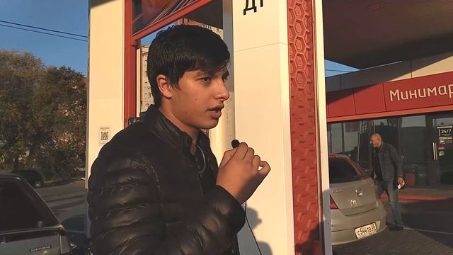 Кирилл, Анатолий, Зелемхан, Анатолий и Артем Вячеславович о качестве топлива UNI Premium смотреть онлайн