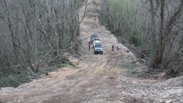 Toyota Prado 3.0 vs Mitsubishi L200 vs Isuzu Dmax vs Nissan Navara vs Lada Niva смотреть онлайн