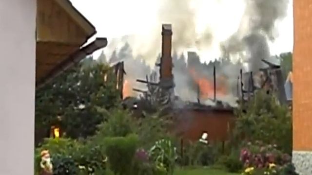 Пожар в поселке Рассудово смотреть онлайн