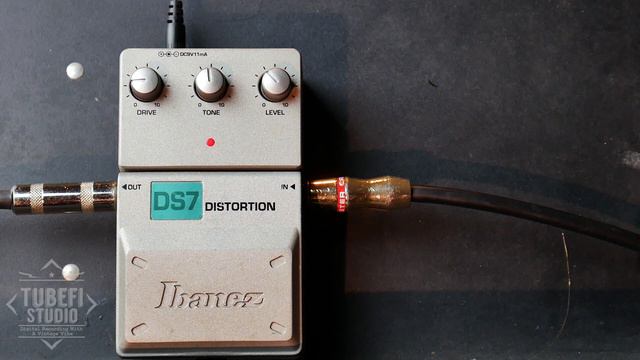 Ibanez DS7 Distortion Effects Pedal Demo смотреть онлайн