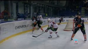 Удар клюшкой между ног 5+20