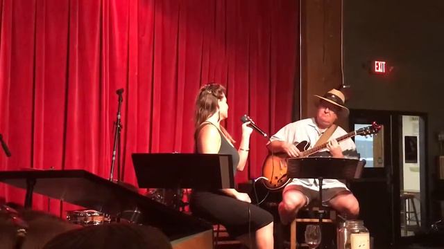 Christina Pawlowski - What A Wonderful World смотреть онлайн