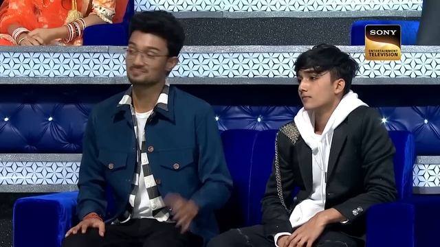 किस Performance को देखकर हैरान हुए Vishal, Neha & Himesh? | Indian Idol S13 | Viral Performances смотреть онлайн