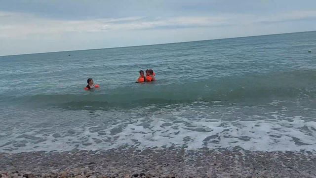 Гудаута-Gudauta море ⛵ кайф 👍🏕️🏜️🏞️🏝️🏖️🕊️🌎 смотреть онлайн