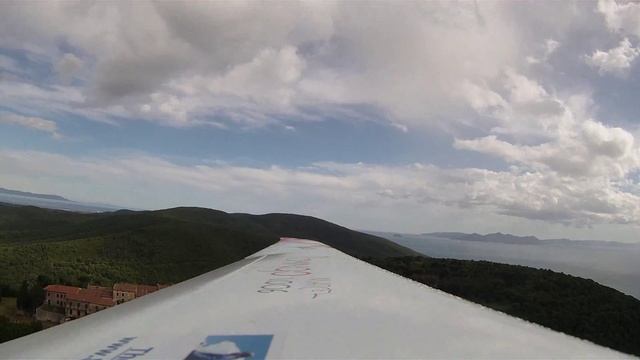 Aerial Video of Populonia Alta with Etruscian Tower смотреть онлайн