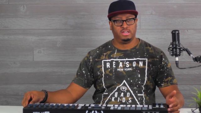 This Feels Like $200! |Arturia Keylab Essential 49 Review! смотреть онлайн