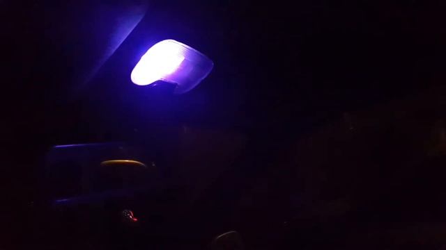 Подсветка ног  Toyota Funcargo